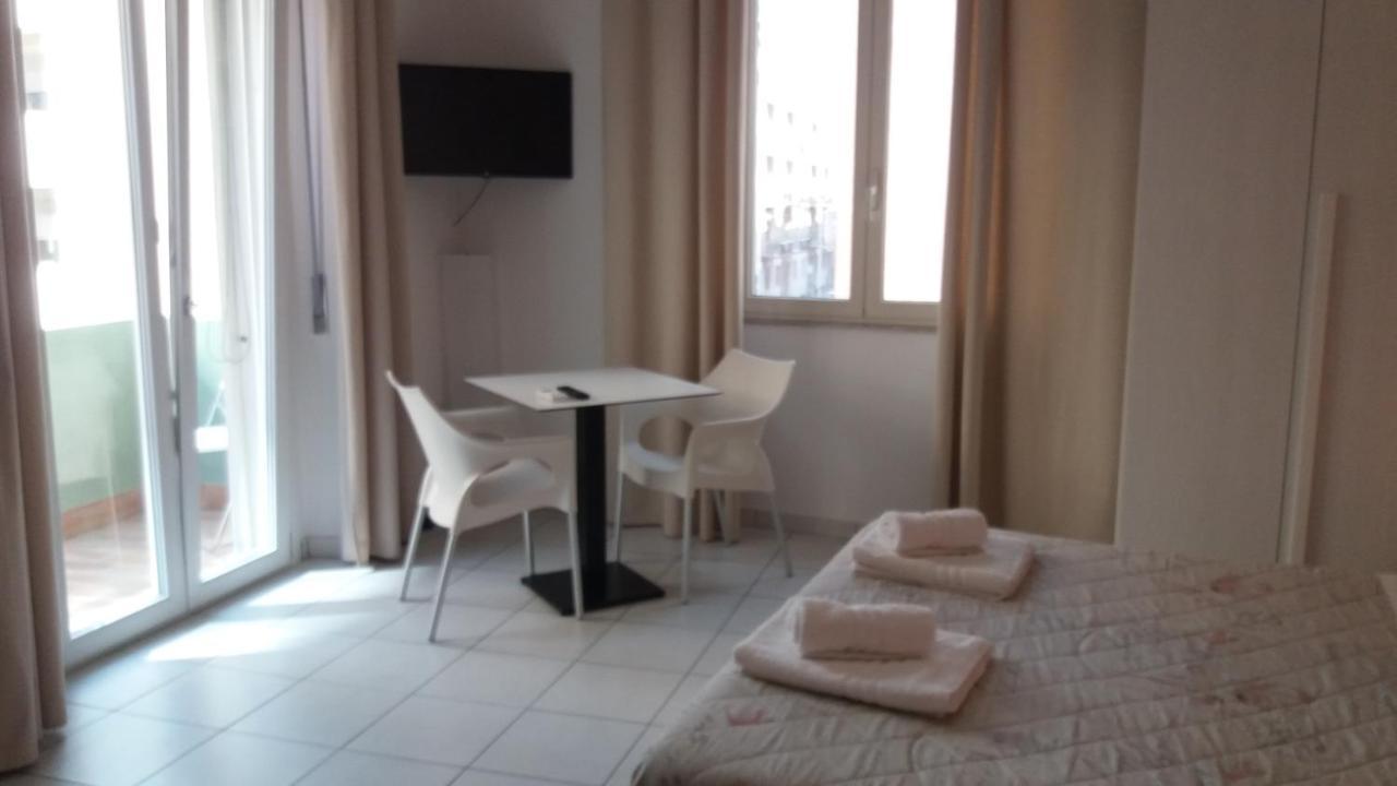 Depandance Macchiavelli 2 Hotel Cagliari Exterior foto